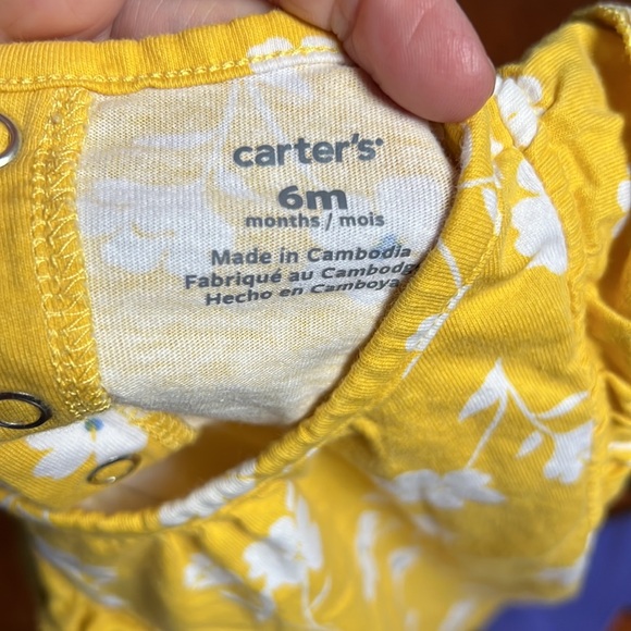 2 100% cotton bodysuits - Picture 3 of 6